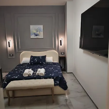 לינה וארוחת בוקר Dreams 44 4*