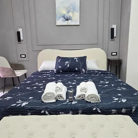 לינה וארוחת בוקר Dreams 44 4*